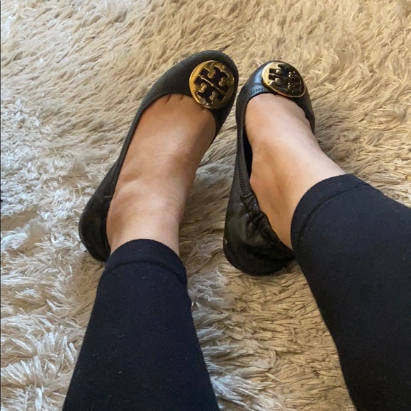 Tory Burch black leather gold reva flats size 7 - Picture 5 of 5